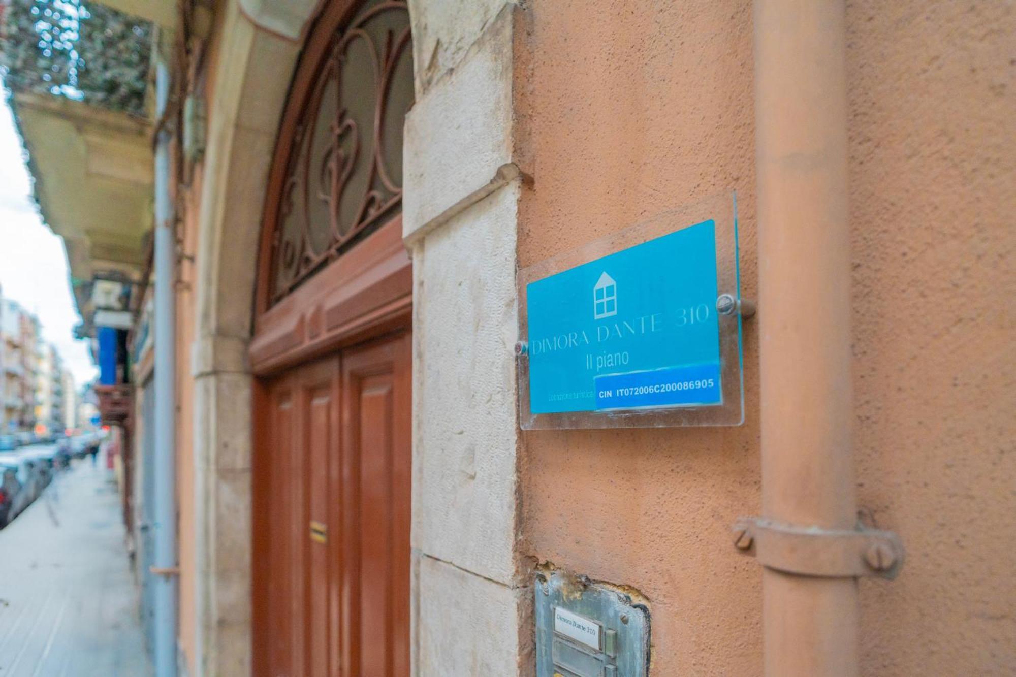 Apartmán Dimora Dante 310 Bari Exteriér fotografie